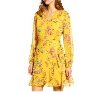 NWOT Nordstrom All In Favor Yellow Floral Wrap Dress Size Medium